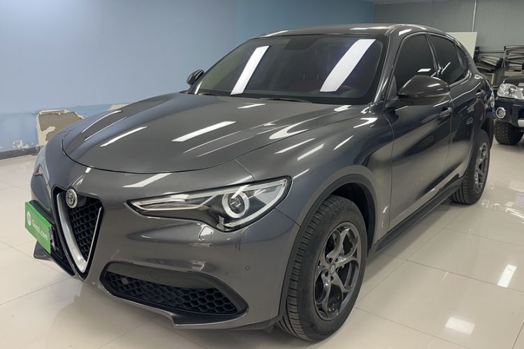 Used Alfa Romeo Stelvio 2017 2.0T 200HP Elite Edition
