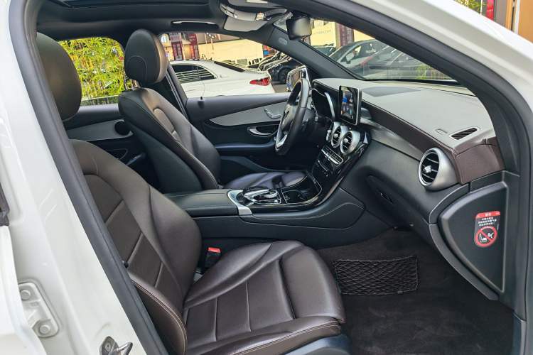 Used Mercedes-Benz GLC 2017 GLC 200 4MATIC
