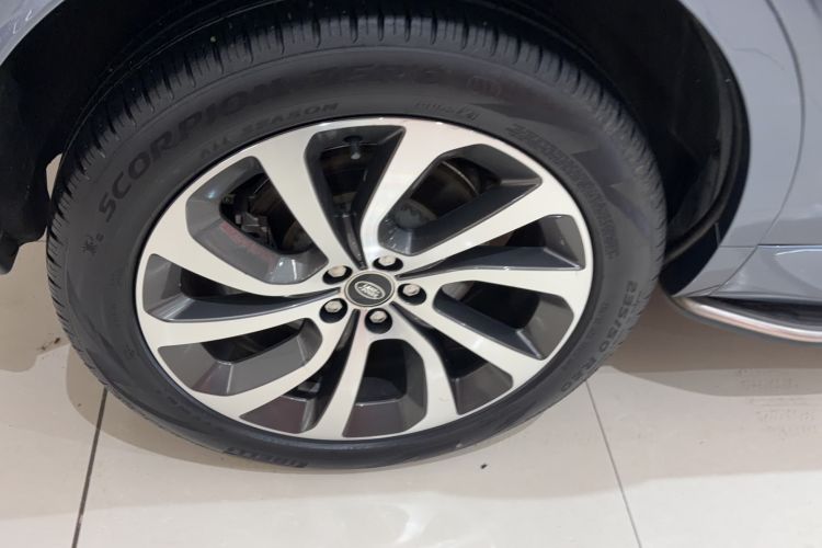 Used Land Rover Discovery Sport 2022 249 PS R-Dynamic S Performance Edition 5 Seats Exterior 3