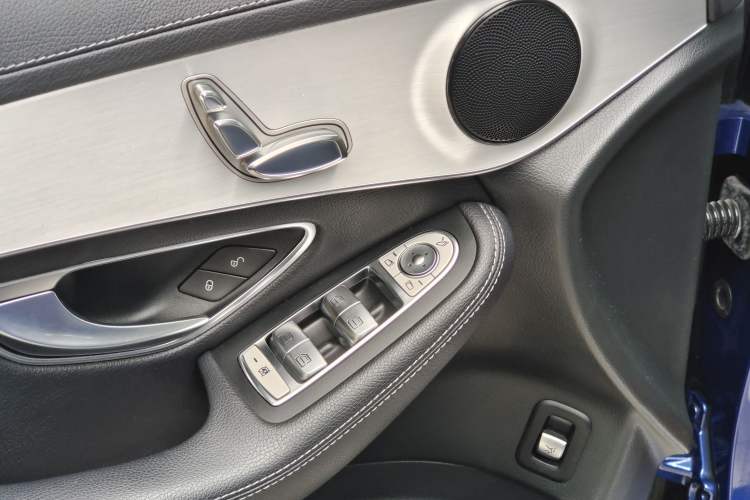 Used Mercedes-Benz GLC Coupe 2017 GLC 200 4MATIC Coupe SUV
