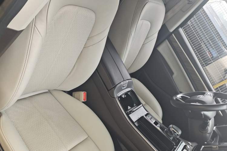 Used GAC Trumpchi M8 2023 Lingxiu Series 390T Prestige Edition Right Front Seat