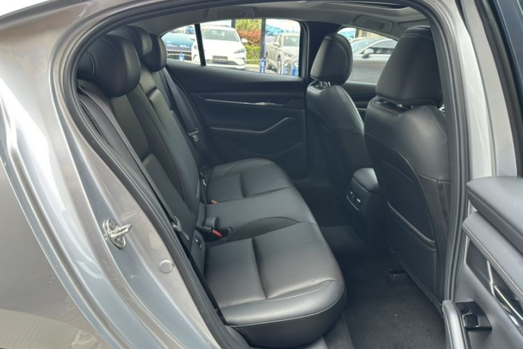 Used Mazda 3 Axela 2021 2.0L Automatic Zhi Rui Edition
