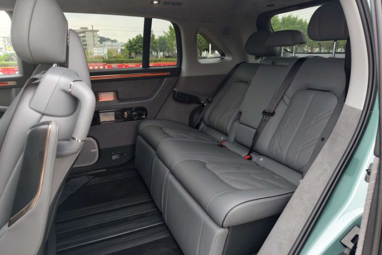 Used Zeekr MIX 2025 Intelligent Driving Version Interior 5