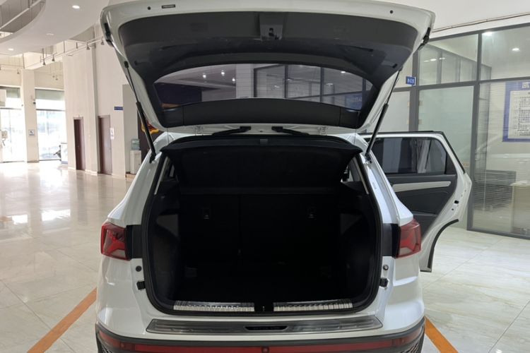 Used Jetta VS5 2023 280TSI Automatic Enjoyment Model Interior 8