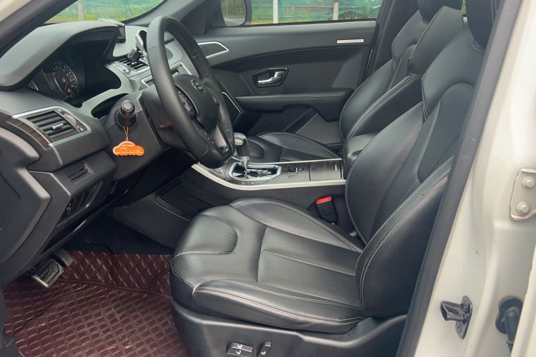 Used Land X7 2015 2.0T Panoramic Prestige Edition