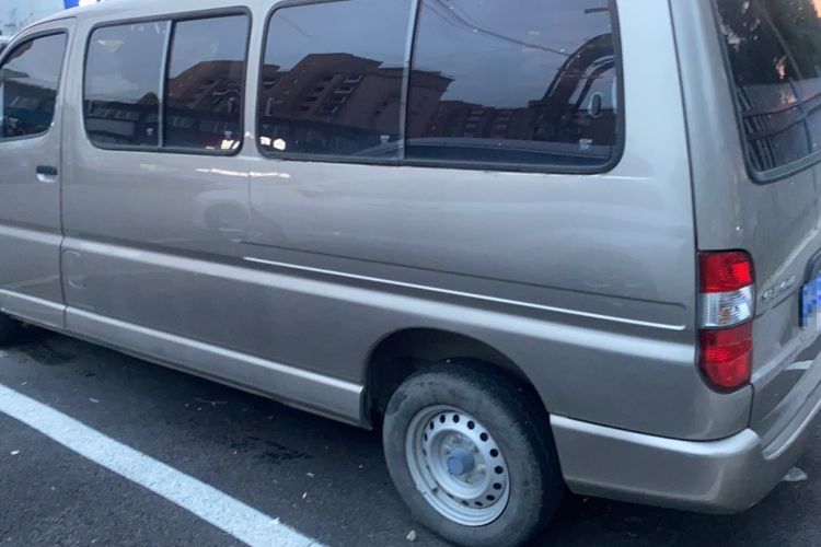 Used Jinbei Express 2018 2.0L Standard Version V19
