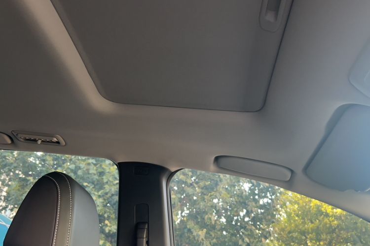 Used SAIC MAXUS EUNIQ 5 2020 1.3T PLUG-IN Elite Edition