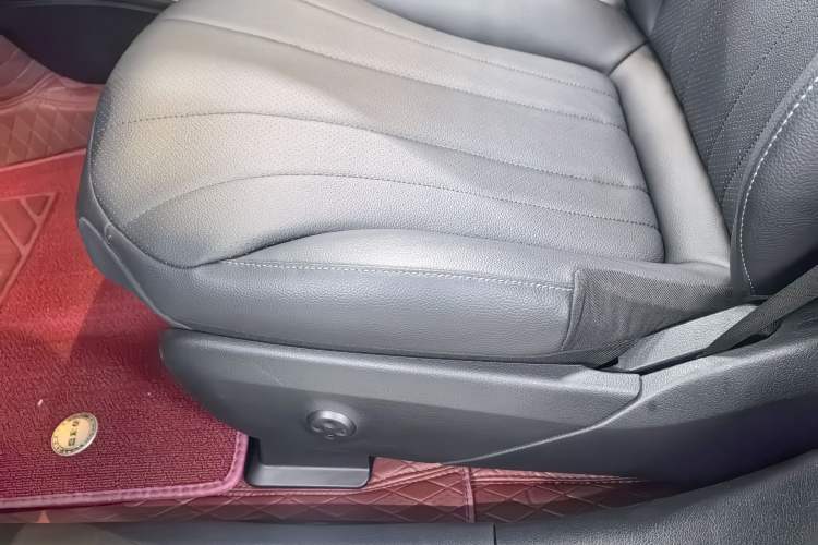 Used Mercedes-Benz EQE 2022 350 Pioneer Edition