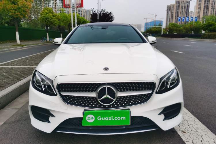 Used Mercedes-Benz E-Class 2020 E 260 Coupe Exterior 1