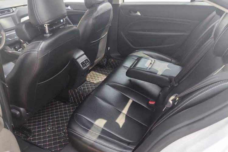 Used Peugeot 408 2015 1.2T Automatic Luxury Edition