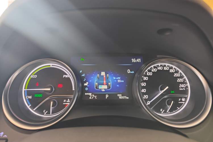 Used Toyota Camry 2019 Dual-Engine 2.5 HG Luxury Edition China VI Standard
