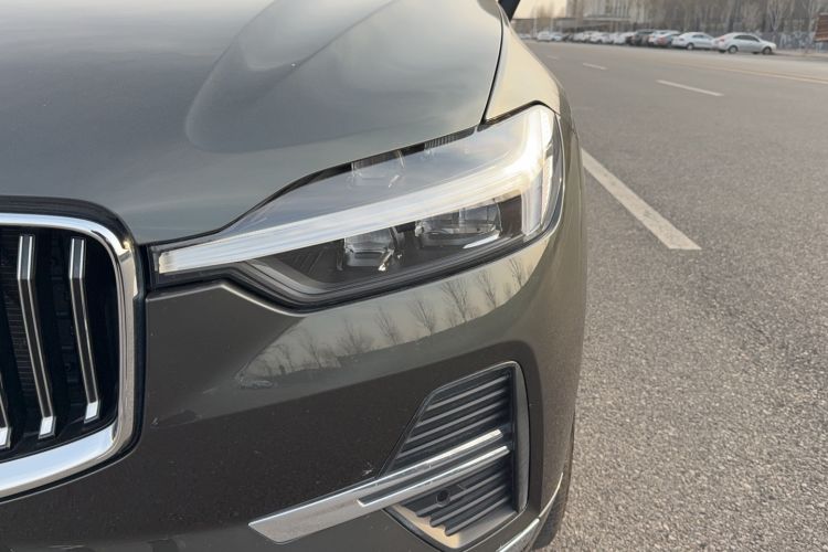 Used Volvo XC60 2022 B5 4x4 Zhiyi Luxury Edition