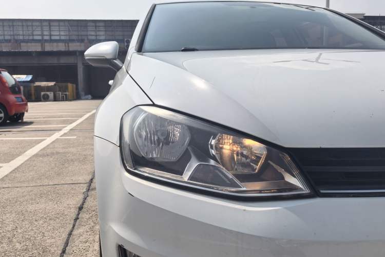 Used Volkswagen Golf 2016 1.6L Automatic Comfort Model Exterior 10