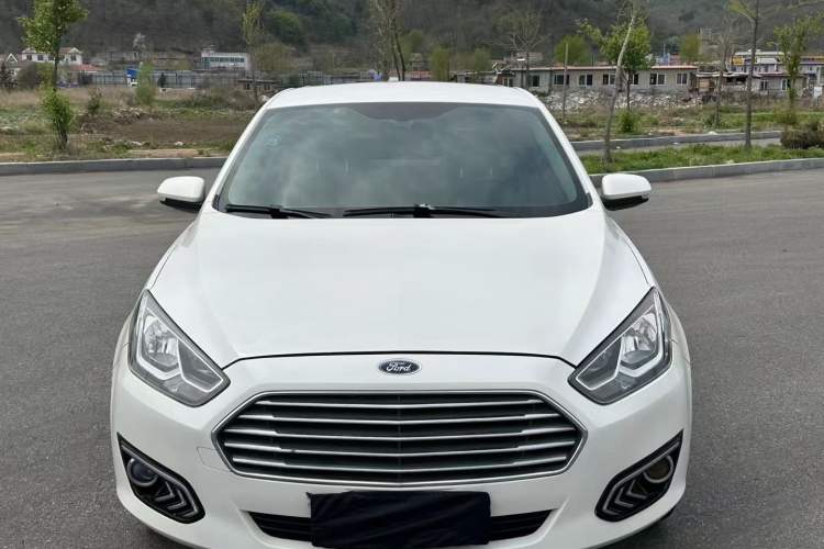 Used Ford Escort 2017 Revised Version 1.5L Automatic Comfort Edition