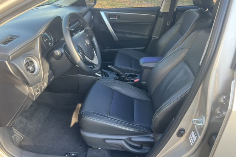 Used Toyota Corolla 2017 Revised Dual-Engine 1.8L E-CVT Elite Edition