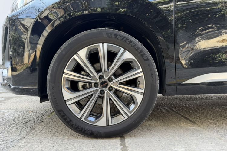 Used EXEED Lanyue 2023 400T Four-Wheel Drive Star Prestige Edition 6 Seats
