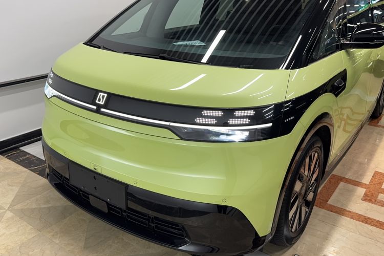 Used Zeekr MIX 2025 Long-Range Intelligent Driving Edition
