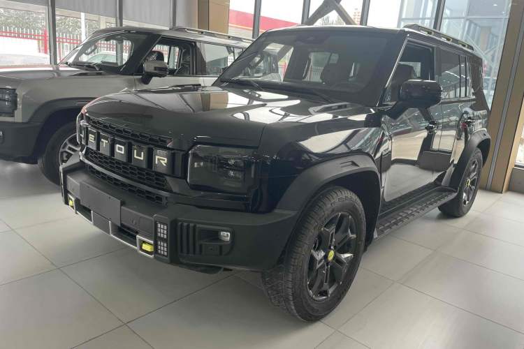 Used JETOUR Traveler 2023 2.0T All-Wheel Drive CrossPRO+ Exterior 3