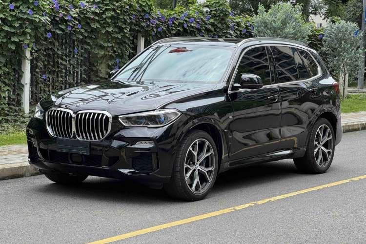 Used BMW X5 2019 xDrive40i Luxury Model with M Sport Package