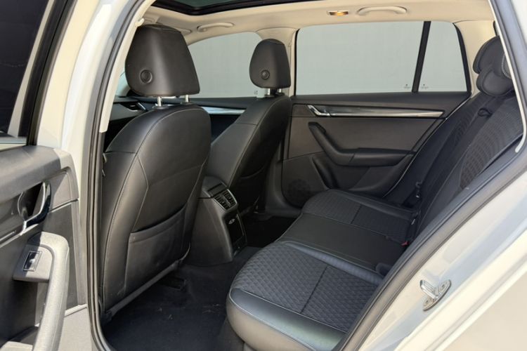 Used Skoda Octavia 2018 Station Wagon TSI230 DSG Luxury Edition
