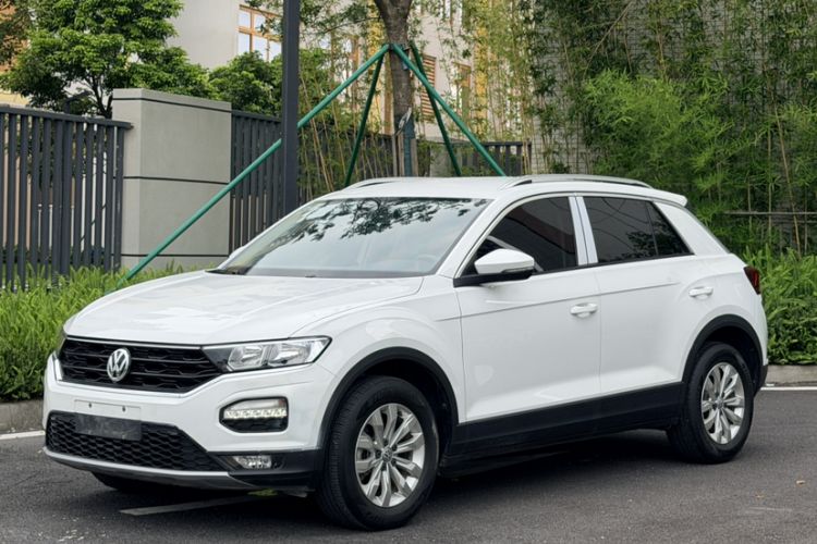 Used Volkswagen T-ROC 2019 230TSI DSG Two-Wheel Drive Fashion Edition China VI Standard