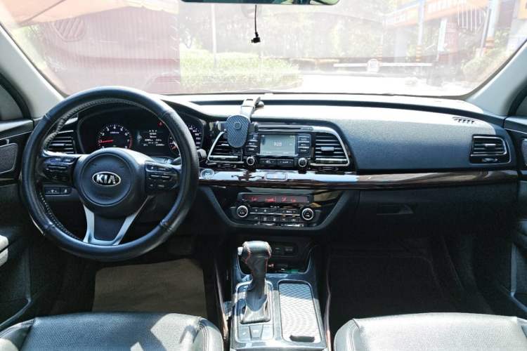 Used Kia K4 2015 1.8L Automatic DLX Special
