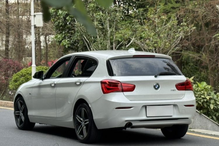 Used BMW 1 Series 2018 118i Sport Design Package
