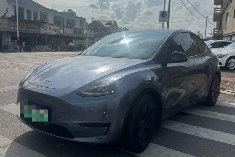 Used Tesla Model Y 2024 Rear-Wheel-Drive Version
