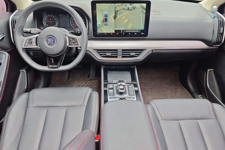 Used BYD Tang New Energy 2020 DM 2.0T Dual-Engine All-Wheel Drive Prestige 7-Seater China VI Standard