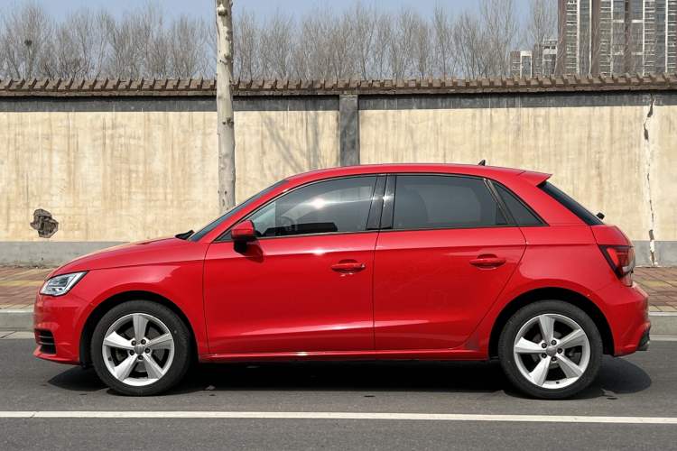 Used Audi A1 2016 30 TFSI Sportback Design Fashion Edition