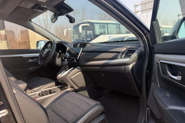 Used Honda CR-V 2021 240TURBO CVT Two-Wheel Drive Urban Edition Interior 7