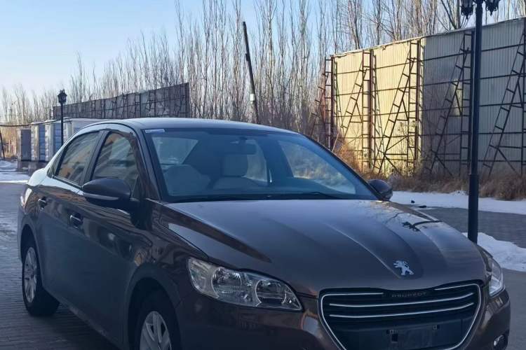 Used Peugeot 301 2014 1.6L Manual Comfort Edition