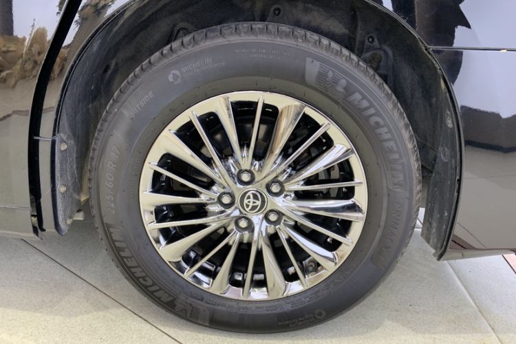 Used Toyota Vellfire 2019 Dual-Engine 2.5L HV Prestige Edition
