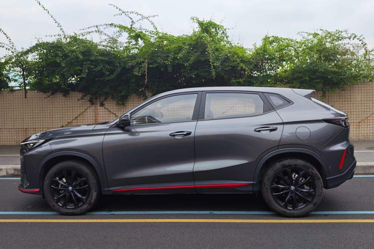 Used Changan X5 PLUS 2024 1.5T DCT ZhiZun Version