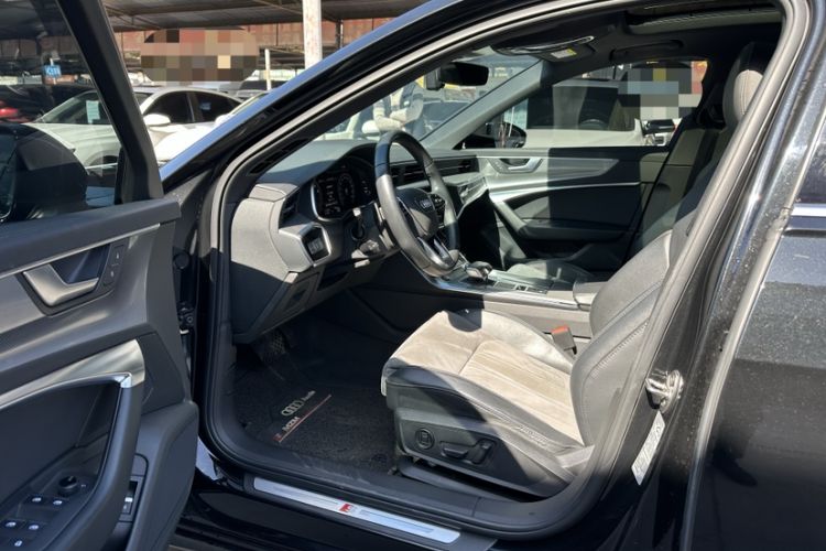 Used Audi A6L 2022 40 TFSI Luxury Dynamic Model Interior 4