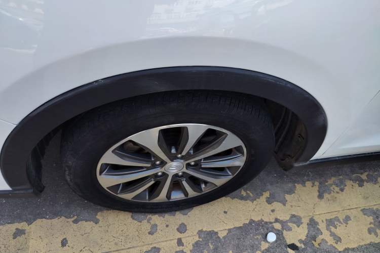 Used Changan Lingxuan 2017 1.6L Manual Happiness Edition