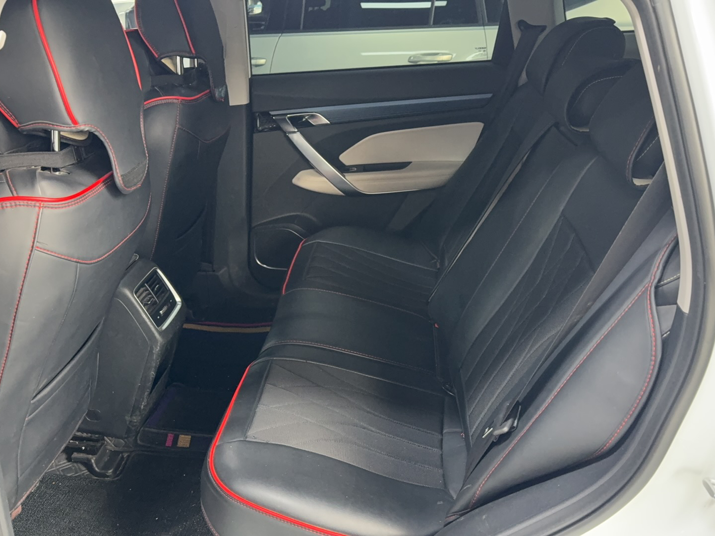 Geely Auto Emgrand X7 Sport 2022 Boyue X 1.8TD DCT ZhiZun Edition — снимка 13
