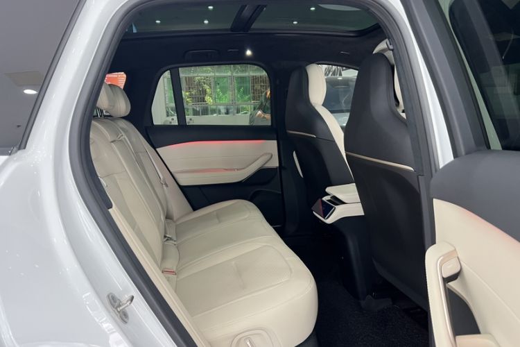 Used Nio ES6 2023 75 kWh

