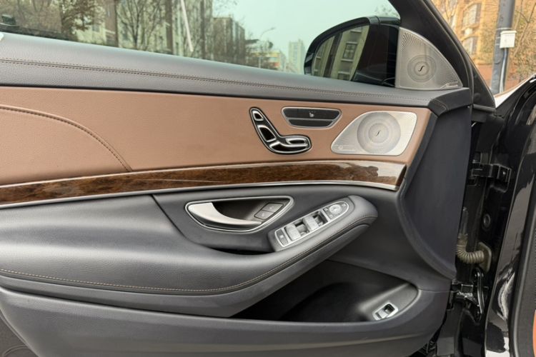 Used Mercedes-Benz S-Class 2017 S 320 L Business Model