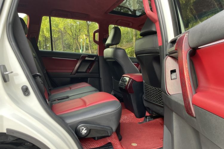 Used Toyota Prado 2019 3.5L Automatic TX-L Deluxe Edition with Rear-Mounted Spare Tire
