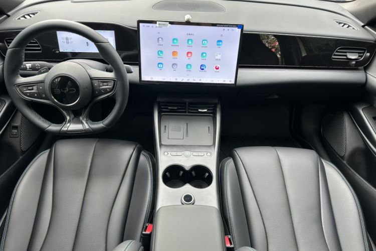 Used BYD Seal 06 New Energy 2025 EV 545KM Flagship Edition Interior 15