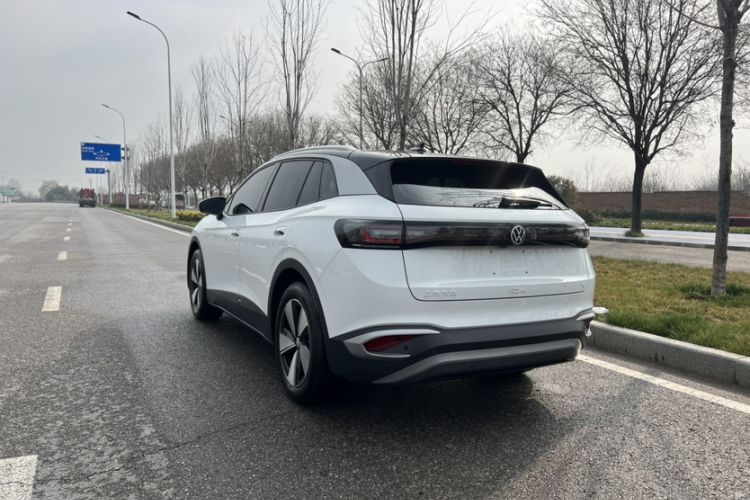 Used Volkswagen ID.4 X 2025 Smart Version Pure & Intelligent Enjoyment Edition
