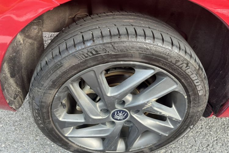 Used BYD Qin New Energy 2019 High-Range Luxury Model Exterior 12