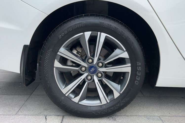 Used Ford Escort 2021 1.5L Automatic Diamond Edition
