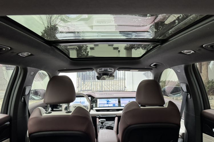 Used Geely Auto Monjaro L 2024 2.0TD High-Power Automatic Two-Wheel Drive Yunqi Version
