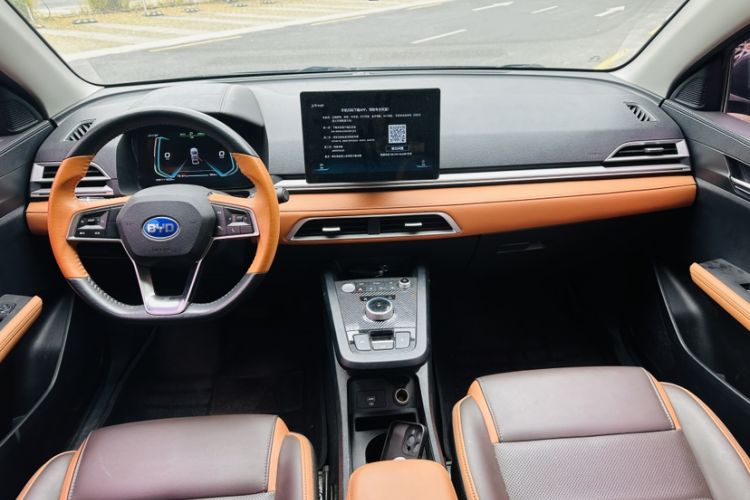 Used BYD e2 2020 Upgraded Version Long-Range Edition Luxury Model Audio And AC Panel