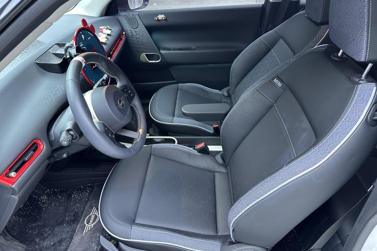 Used MINI Electric MINI COOPER 2024 456km COOPER E Classic Edition