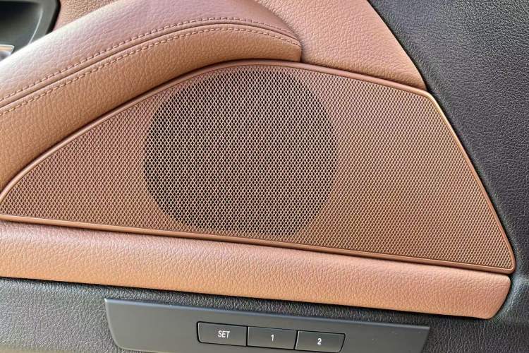 Used BMW 5 Series 2014 525Li Leading Model