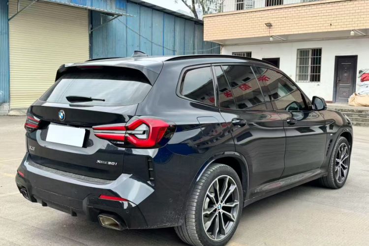 Used BMW X3 2023 xDrive30i Leading Model M Night Edition Package Exterior 5