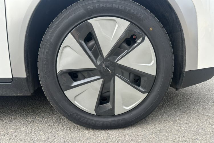 Used AION Y 2023 Plus 510 Enjoy Edition
